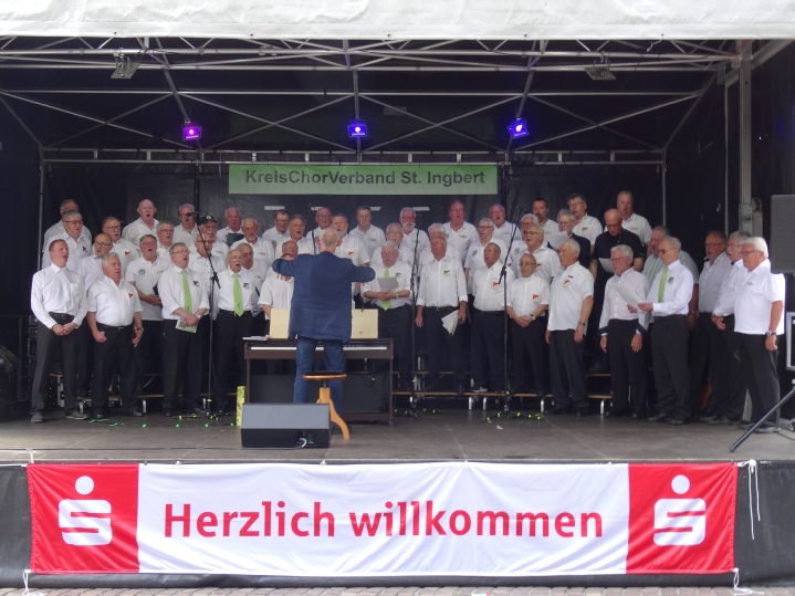 Gemeinsamer Männerchor zum Abschluss